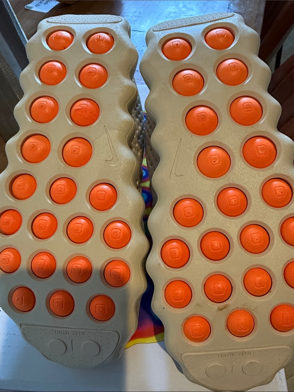 Nike Mind 002 Beige - Picture 4 of 7